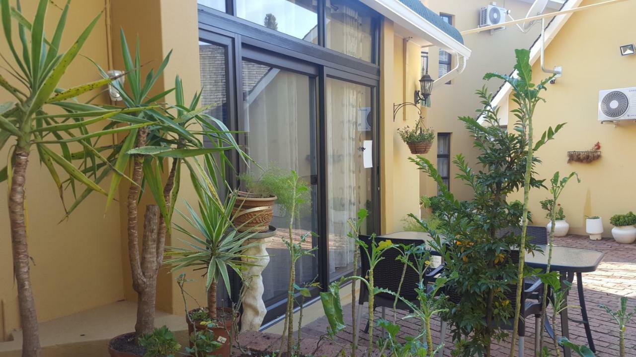 Villa Mikamora 约翰内斯堡 外观 照片